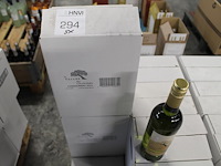 Vijf dozen witte wijn chardonnay vallee des oliviers. 30 flessen. - afbeelding 1 van  3