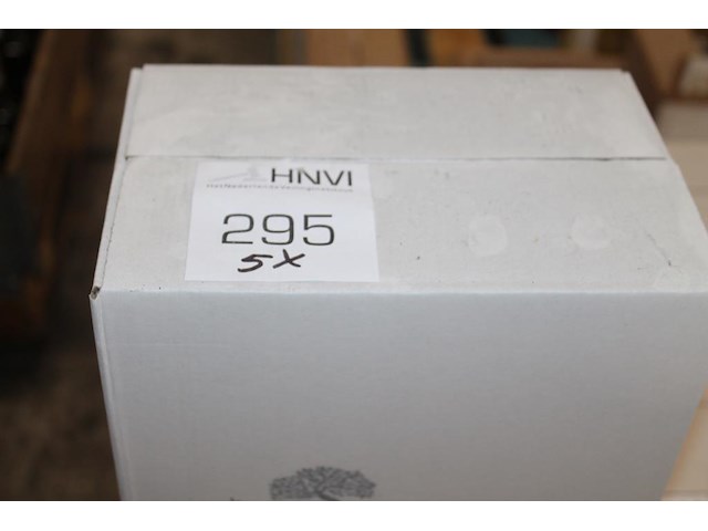 Vijf dozen witte wijn chardonnay vallee des oliviers. 30 flessen. - afbeelding 3 van  3