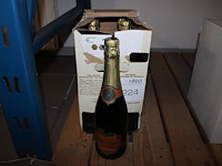 Vijf flessen cava vallformosa. - afbeelding 1 van  2