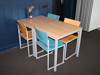 Vijf horecasets vepa bestaande uit 2 tafels en vier stoelen. totaal 10 tafels en 20 stoelen. tafelafmeting ... - afbeelding 3 van  4