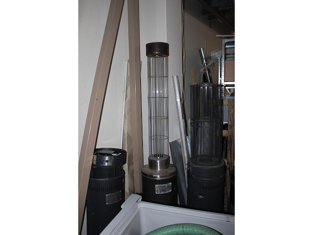 Vijf incomplete terrasverwarmingen o.a. eurom. - afbeelding 3 van  4