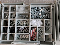 Vijf koppelbare organizers festool gevuld met diverse bevestigingsmaterialen. - afbeelding 7 van  7