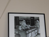 Vijf oude schoolfoto's. - afbeelding 2 van  4