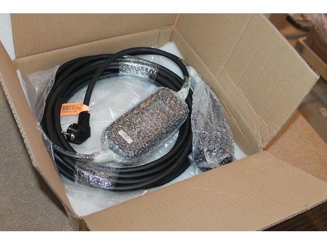 Vijf portable laadkabels 10 meter. schuco (230v) naar type2. - afbeelding 1 van  3