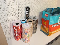 Vijf rollen inpakpapier sinterklaas
