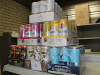 Vijf trays diverse mixdranken w.o. stelz, bacardi, passoa en gin. totaal 72 blikjes. bod is inclusief € 10,... - afbeelding 2 van  2