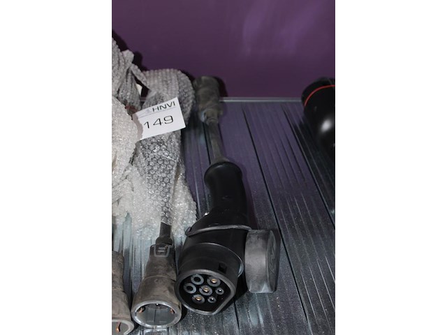 Vijf verloopstekkers / adapters metron ac01v2l. type 2 naar schuco (230v). auto accu gebruiken als standaar... - afbeelding 2 van  2