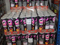 Vijftien dozen pringles hot bbq. 135 bussen. - afbeelding 1 van  2