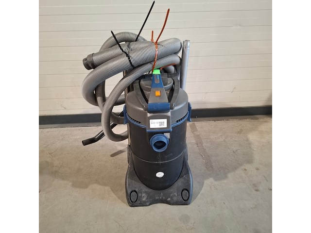 Vijver-/zwembadzuiger 230v oase, pondovac 4, bouwjaar 2019 - afbeelding 2 van  6