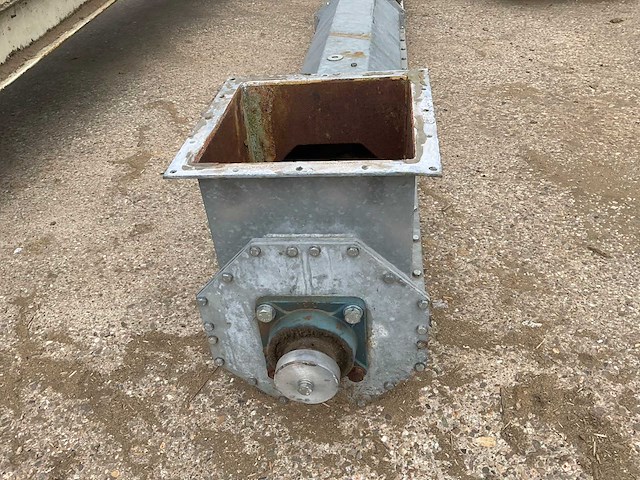 Vijzel - afbeelding 4 van  6