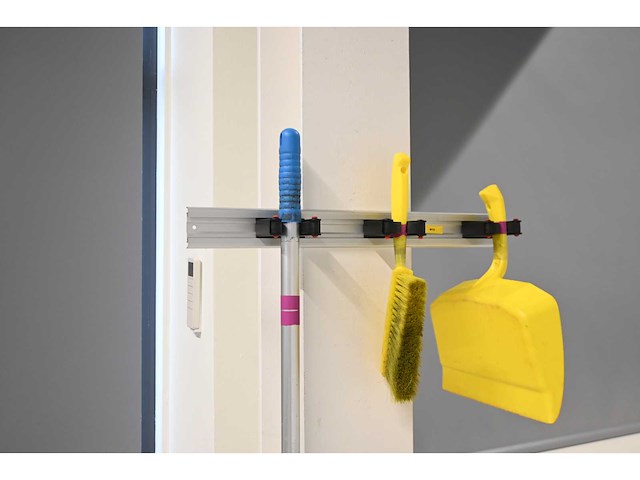 Vikan hygiene wandhouder inclusief vikan schoonmaak producten - afbeelding 3 van  3