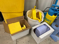 Vikan schoonmaak materialen - afbeelding 1 van  1