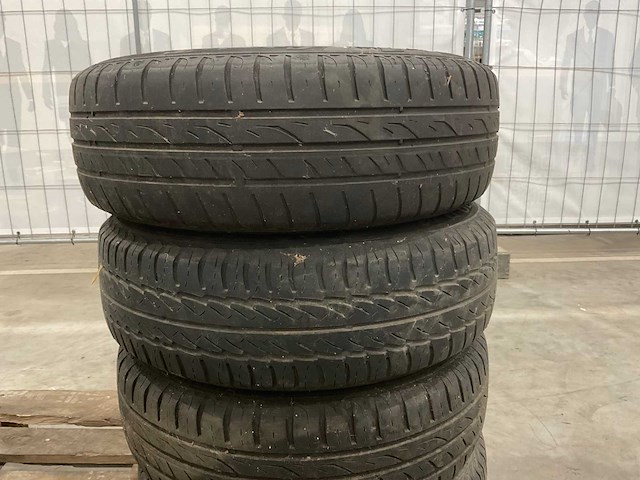 Viking - honda - 6jx14h2 et 50 - autoband 185/70 r14 (4x) - afbeelding 8 van  9