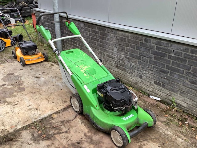 Viking 855 grasmaaier - afbeelding 1 van  3