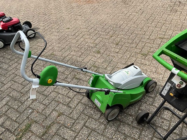 Viking ge103 en ma339 grasmaaier en hakselaar - afbeelding 4 van  8