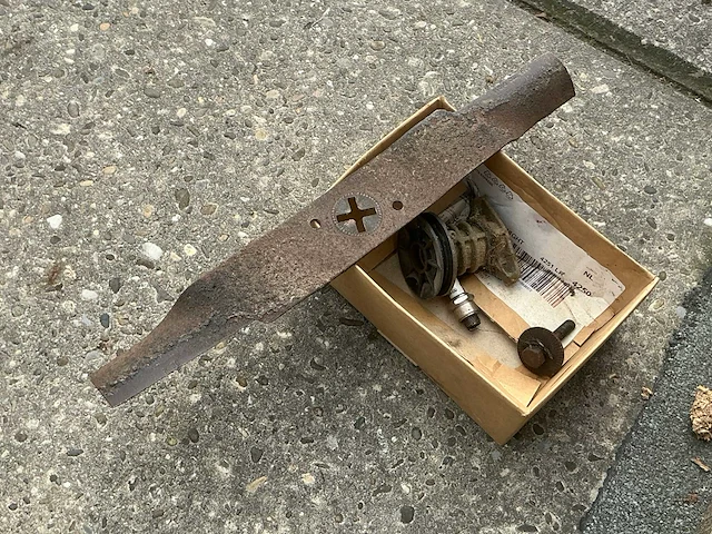 Viking mb 448 t grasmaaier - afbeelding 9 van  9