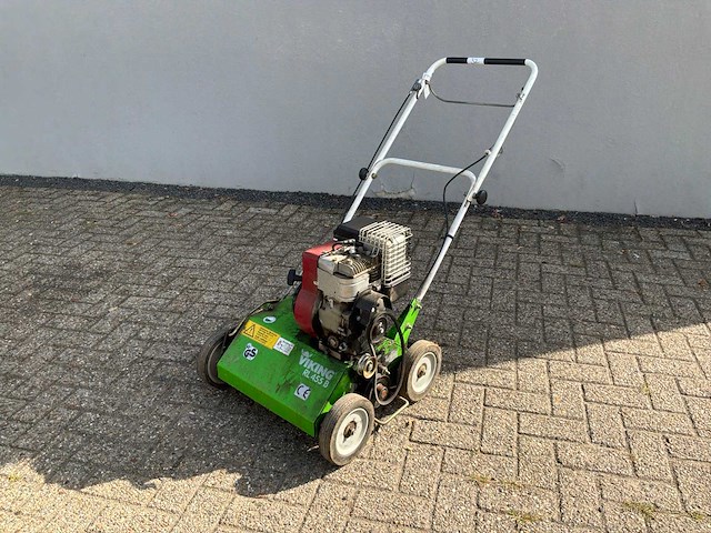Viking rl 455b verticuteermachine - afbeelding 1 van  9