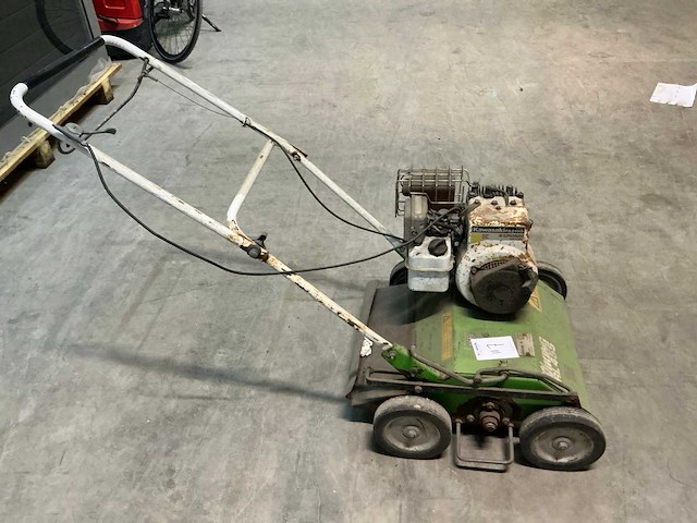 Viking rl455 verticuteermachine - afbeelding 1 van  6