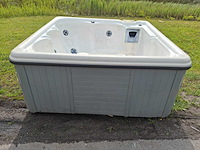 Viking spa 6 persoons jacuzzi en buitenspa - afbeelding 19 van  30