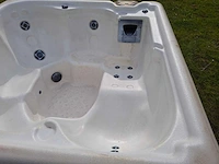 Viking spa 6 persoons jacuzzi en buitenspa - afbeelding 3 van  30