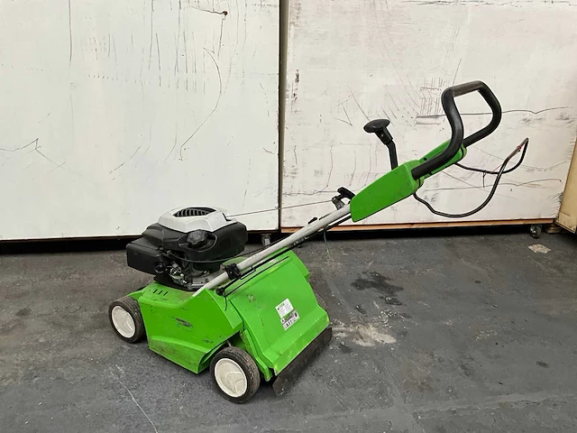 Viking verticuteermachine - afbeelding 6 van  9