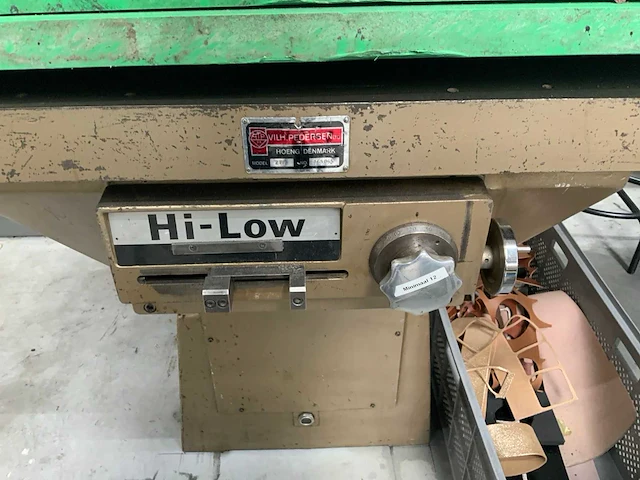 Vilh. pedersen ltd 272 zwenkarmstansmachine - afbeelding 5 van  7