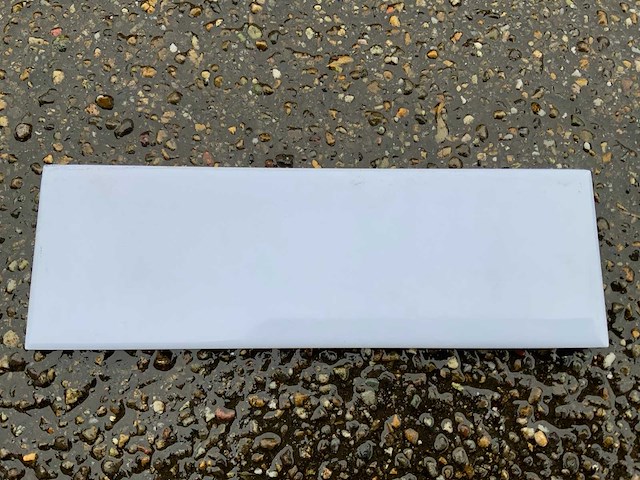 Villeroy & boch - 20x6cm - 11m2 - partij wandtegels - afbeelding 1 van  3