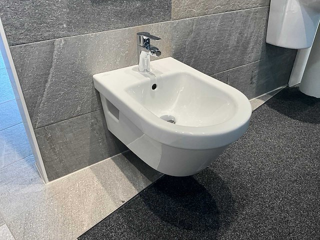 Villeroy & boch - architectura - bidet - afbeelding 4 van  6
