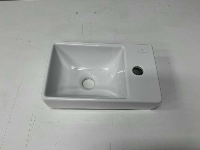 Villeroy & boch - avento - fontein 36,5 cm - afbeelding 2 van  8