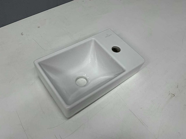 Villeroy & boch - avento - fontein 36,5 cm - afbeelding 3 van  8