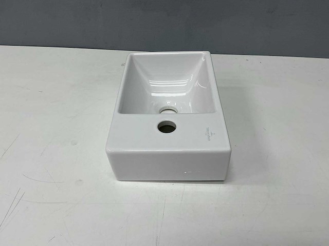 Villeroy & boch - avento - fontein 36,5 cm - afbeelding 6 van  8