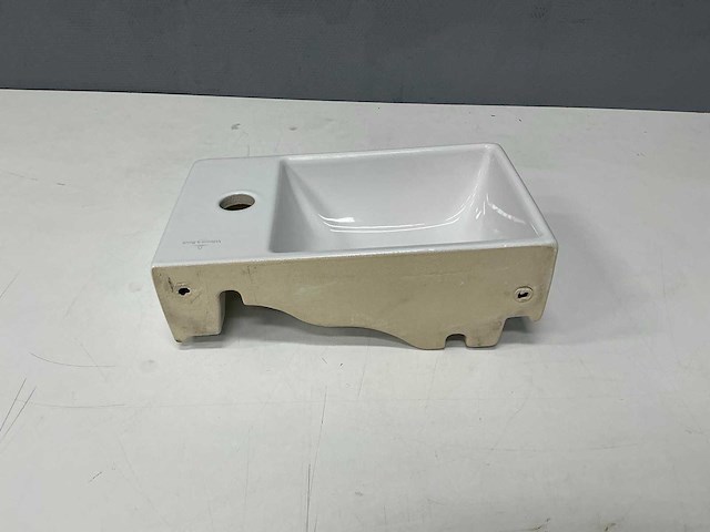 Villeroy & boch - avento - fontein 36,5 cm - afbeelding 7 van  8