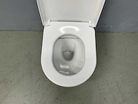 Villeroy & boch - avento - wandcloset - afbeelding 4 van  7