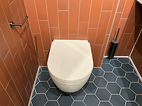 Villeroy & boch - avento wandcloset met toiletzitting - afbeelding 4 van  5