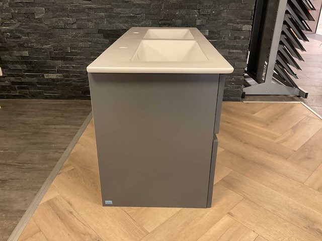 Villeroy & boch - badmeubelset 130 x 63 cm - afbeelding 4 van  11