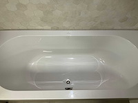 Villeroy & boch - ligbad 180 x 80 cm - afbeelding 8 van  8