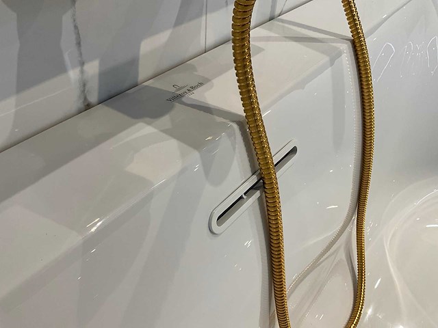 Villeroy & boch - loop & friends - half vrijstaand bad 180 cm - afbeelding 6 van  6