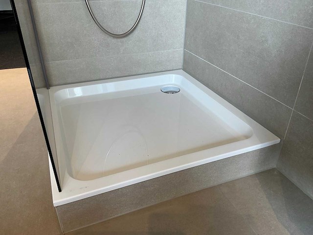 Villeroy & boch - o.novo - douchebak 90 x 90 cm - afbeelding 3 van  4