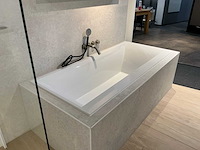 Villeroy & boch - squaro edge - ligbad 180 cm - afbeelding 4 van  9