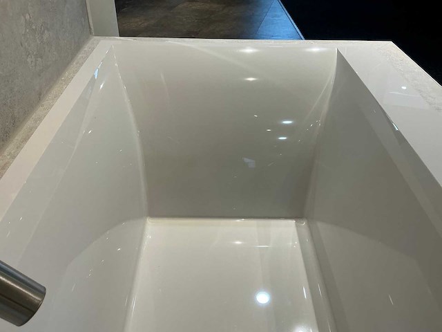 Villeroy & boch - squaro edge - ligbad 180 cm - afbeelding 8 van  9