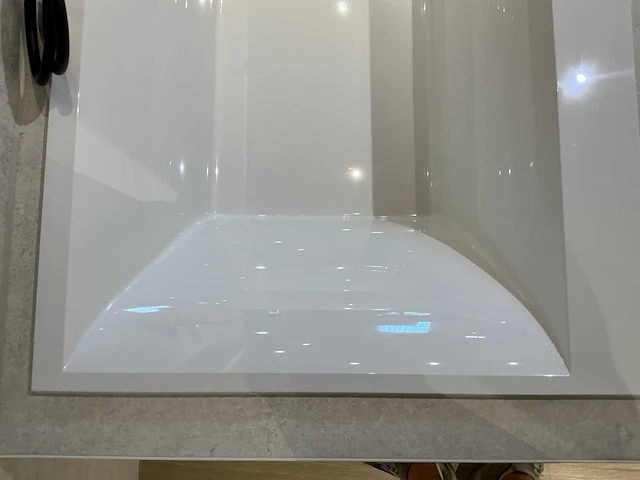 Villeroy & boch - squaro edge - ligbad 180 cm - afbeelding 5 van  9