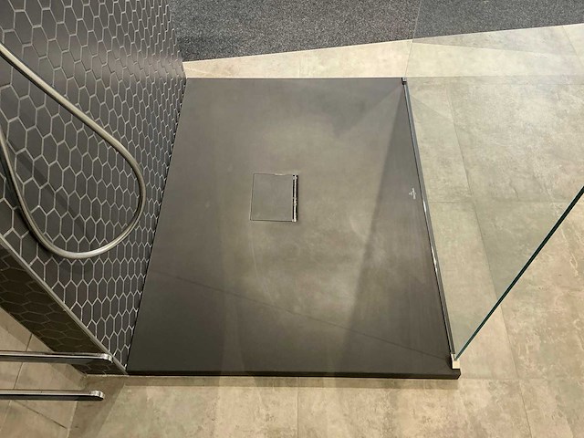 Villeroy & boch - squaro infinity - douchebak 120 x 90 cm - afbeelding 1 van  9