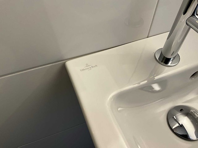 Villeroy & boch - subway 2.0 - fonteinmeubel set - afbeelding 5 van  8