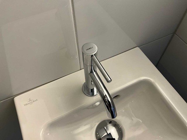 Villeroy & boch - subway 2.0 - fonteinmeubel set - afbeelding 6 van  8