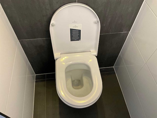 Villeroy & boch - subway 2.0 - wandcloset - afbeelding 2 van  5