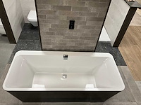 Villeroy & boch - vrijstaand bad 180 x 80 cm - afbeelding 8 van  9