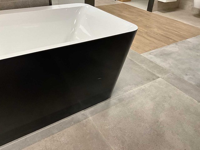 Villeroy & boch - vrijstaand bad 180 x 80 cm - afbeelding 9 van  9