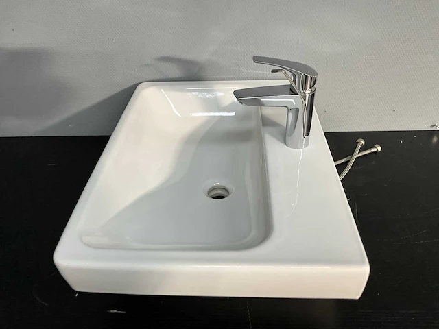 Villeroy & boch - wastafel 43 x 59x5 x 16 cm - afbeelding 7 van  9