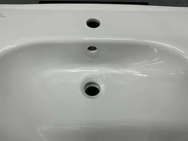 Villeroy & boch - wastafel 60 cm - afbeelding 5 van  8