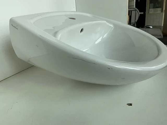 Villeroy & boch - wastafel - afbeelding 2 van  3